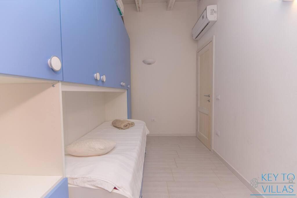 Brigata House - Luxury 2 Beds, Wifi, Balcony,Sea View - Key To Villas Кастельсардо Экстерьер фото